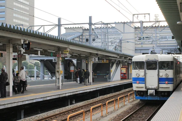 Лінія Місцевого Поїзда Такаяма Nov 2013 — стокове фото