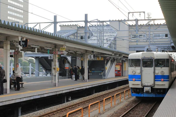 Takayama Linia Lokalny Pociąg Klasyczny Vintage Pociąg Lis 2013 — Zdjęcie stockowe
