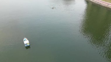 Shing Mun Nehri 'nin manzarası. 18 Mart 2023