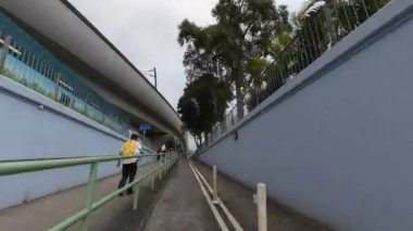 Bisiklet parkurunun oradaki Sha Tin 'de bisiklet rotaları. 18 Mart 2023