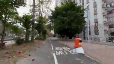 Bisiklet parkurunun oradaki Sha Tin 'de bisiklet rotaları. 18 Mart 2023