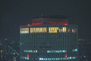 Nagoya Japonya - Iconic Nagoya JR Tren İstasyonu ve Merkez Kuleler Gece 2 Kasım 2013