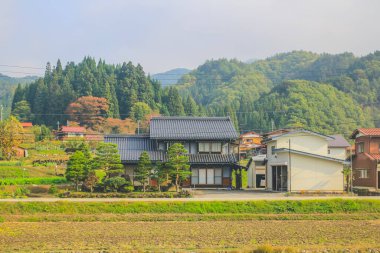 31 Ekim 2013 Toyama kırsalının sonbahar manzarası, Japonya