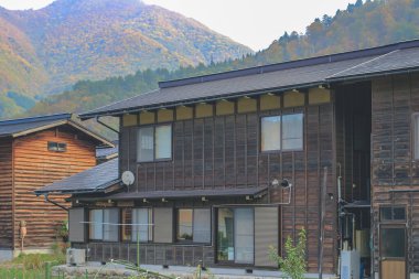 Shirakawa-go köyünün geleneksel binaları, Japonya 1 Kasım 2013