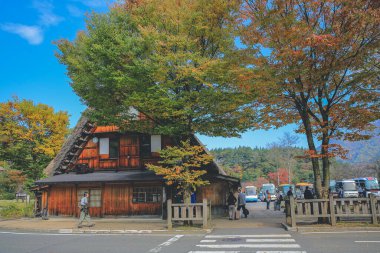 Shirakawa-go köyünün geleneksel binaları, Japonya 1 Kasım 2013