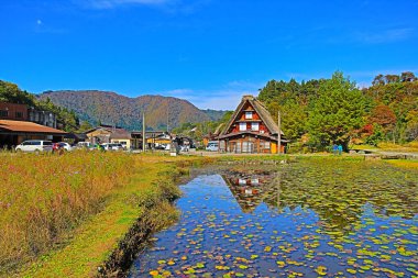 Tarihi Japon Köyü - Shirakawago, Japonya 'nın tarihi simgesi 1 Kasım 2013