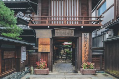 Takayama Şehri Kamisan no Machi Geleneksel Caddesi, Gifu Bölgesi, 31 Ekim 2013