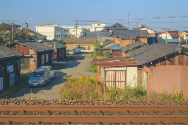 Japonya 2 Kasım 2013 'te tren penceresinden manzara