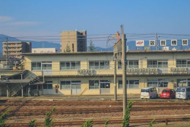 Japonya 2 Kasım 2013 'te tren penceresinden manzara