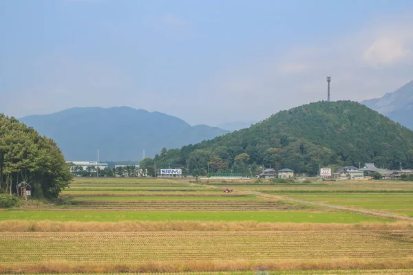 2013年11月2日Shinkansen子弹火线外的景观 — 图库照片