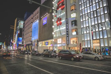 Ginza kavşağında 3 Kasım 2013 gecesi.