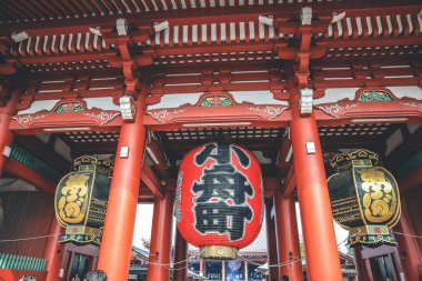 Sensoji-ji Kızıl Japon Tapınağı Asakusa, Tokyo, Japonya 3 Kasım 2013