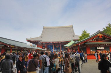 Sensoji ayrıca Asakusa Kannon Tapınağı 3 Kasım 2013 olarak da bilinir.