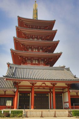 Sensoji Asakusa Tapınağı 'ndaki İzole Beş Hikaye Pagoda 3 Kasım 2013