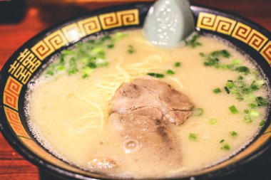 Ichiran 3 Kasım 2013 'te tonkotsu ramenleriyle ünlüdür.