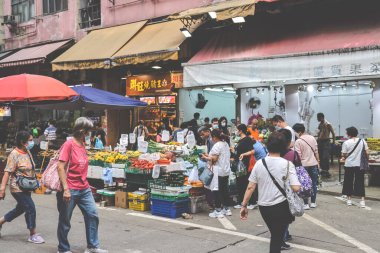 15 Nisan 2023 'te Mong kok bölgesindeki Islak Pazar