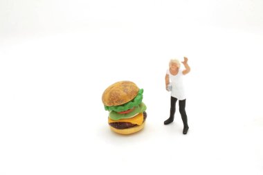 Kadın figürlü hamburgerler.