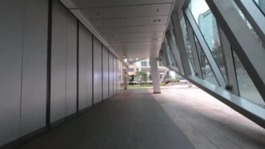 Hong Kong - 26 Nisan 2023: Hong Kong Değişim Meydanı.