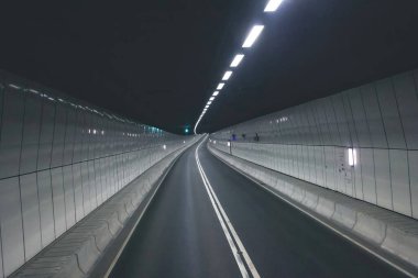 Tünelle otoyol, HK 4 Mayıs 2023 otoyolu.