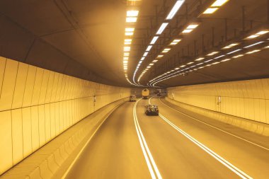 Tünelle otoyol, HK 4 Mayıs 2023 otoyolu.