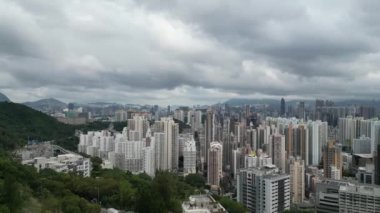 Hong Kong - 6 Mayıs 2023: Cheung Sha Wan, yerleşim bölgesi Hong Kong.