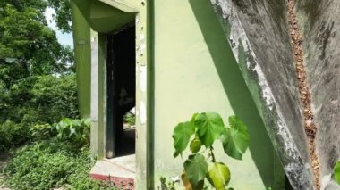 Fanling, Hong Kong - 4 Mayıs 2023, Queens Hill Hindu Tapınağı. Hong Kong 'daki tek nilüfer şekilli bina. 2010 yılında, üçüncü sınıf bir tarihi bina olarak değerlendirildi..