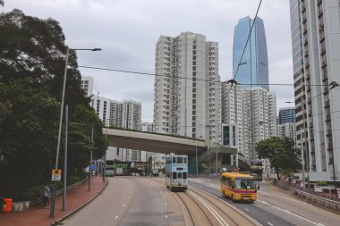 Tram 'da, Tai Koo Caddesi manzarası, hk 10 Mayıs 2023