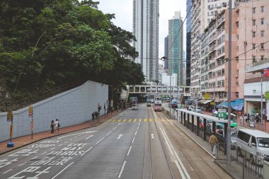 Tram 'da, Quarry Bay Sokağı manzarası, hk 10 Mayıs 2023