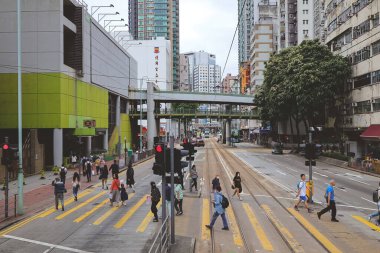 Tram 'da, Quarry Bay Sokağı manzarası, hk 10 Mayıs 2023