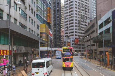 Tram 'da, Sheung Wan Sokağı manzarası...