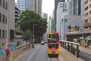 Tram 'da, Sai ying Pun Sokağı manzarası hk 10 Mayıs 2023