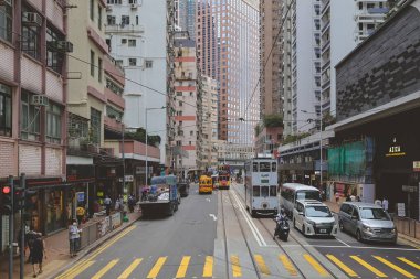 Tram 'da, Sai ying Pun Sokağı manzarası hk 10 Mayıs 2023