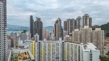 10 Mayıs 2023 Kwun Lung Lau, Hong Kong 'daki apartman bloğu.