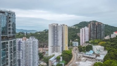 10 Mayıs 2023 'te Hong Kong adasında bir apartman bloğu.