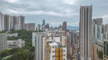 10 Mayıs 2023 'te Hong Kong adasında bir apartman bloğu.