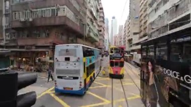 Tram 'da, Sai Wan Caddesi manzarası 10 Mayıs 2023