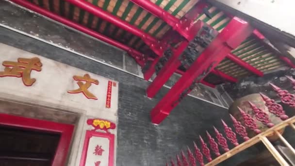 Man Temple Oldest Temples Located Hollywood Road Hong Kong May — Stock Video