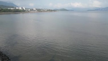 Deniz ve dağlar, Tolo Liman kıyı şeridi, 20 Mayıs 2023.