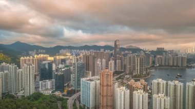 26 Mayıs 2023 'te Tsuen Wan' daki konut binasında.