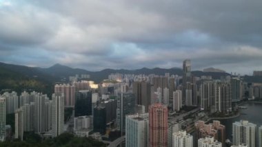 26 Mayıs 2023 'te, Hong Kong, Tsuen Wan' daki konut binaları..