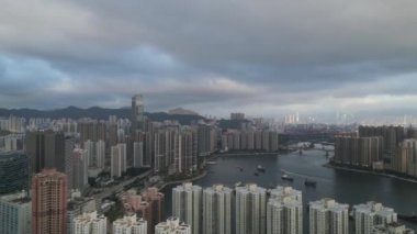 26 Mayıs 2023 'te, Hong Kong, Tsuen Wan' daki konut binaları..