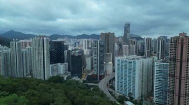 26 Mayıs 2023 'te, Hong Kong, Tsuen Wan' daki konut binaları..