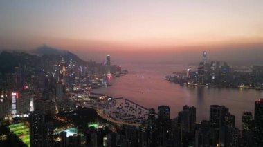 Hong Kong Şehri, Kızıl Tütsü Yakma Zirvesi, 29 Mayıs 2023.