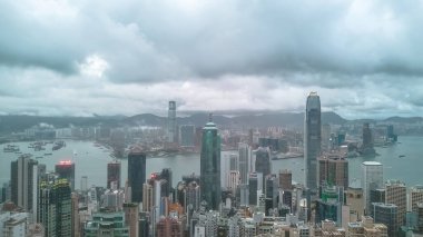 Hong Kong 'daki Modern Ofis Binaları, 8 Haziran 2023