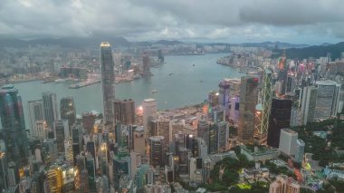 Hong Kong 'daki Modern Ofis Binaları, 8 Haziran 2023