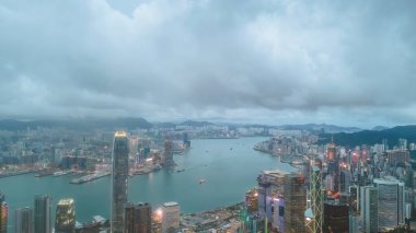 Hong Kong 'daki Modern Ofis Binaları, 8 Haziran 2023