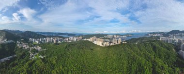 11 Haziran 2023 'te Black Hill' de Doğayı Keşfeden Majesteleri ve Huzur