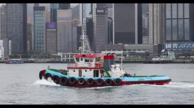 Hong Kong Victoria Limanı 'ndaki pilot boa - 18 Haziran 2023.