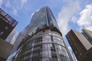 21 Haziran 2023 'te Kwun Tong' un modern ve dinamik iş dünyasını keşfedin.