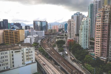 Hong Kong 'da hareketli ve hareketli bir mahalle, 21 Haziran 2023